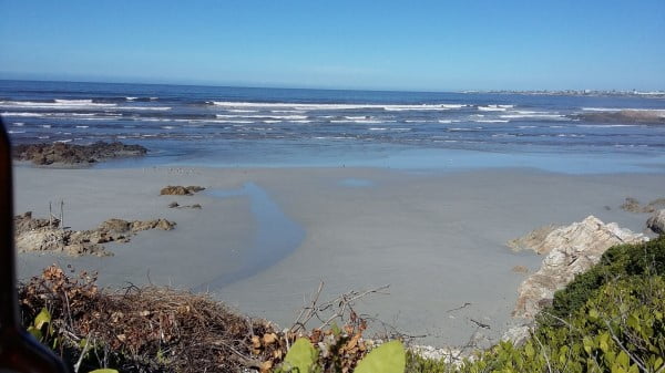 https://mdw-travel-data-us-east-1.s3.amazonaws.com/img/country/South-Africa/Grotto-Beach/img_02.jpg