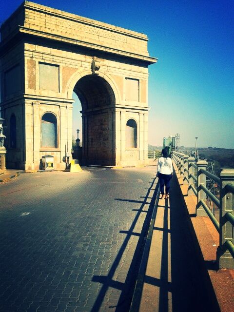 https://mdw-travel-data-us-east-1.s3.amazonaws.com/img/country/South-Africa/Hartebeespoort-Dam/img_01.jpg