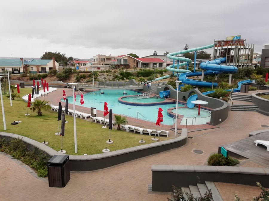 https://mdw-travel-data-us-east-1.s3.amazonaws.com/img/country/South-Africa/Hartenbos-Waterpark/img_00.jpg