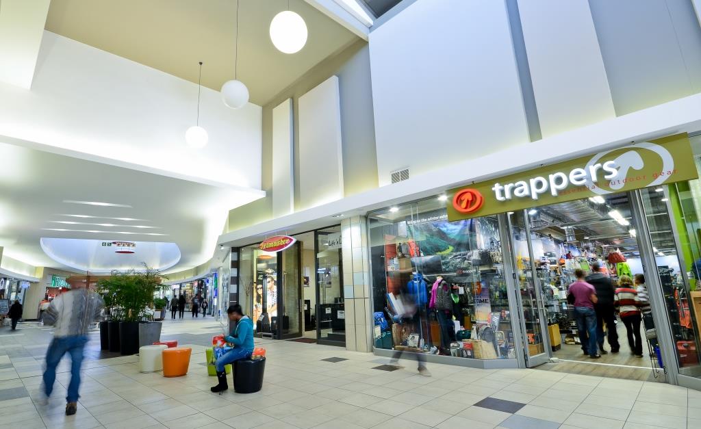 https://mdw-travel-data-us-east-1.s3.amazonaws.com/img/country/South-Africa/Highveld-Mall/img_03.jpg