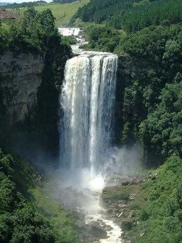 https://mdw-travel-data-us-east-1.s3.amazonaws.com/img/country/South-Africa/Karkloof-Falls/img_02.jpg