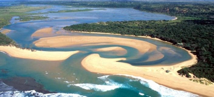 https://mdw-travel-data-us-east-1.s3.amazonaws.com/img/country/South-Africa/Kosi-Bay/img_02.jpg