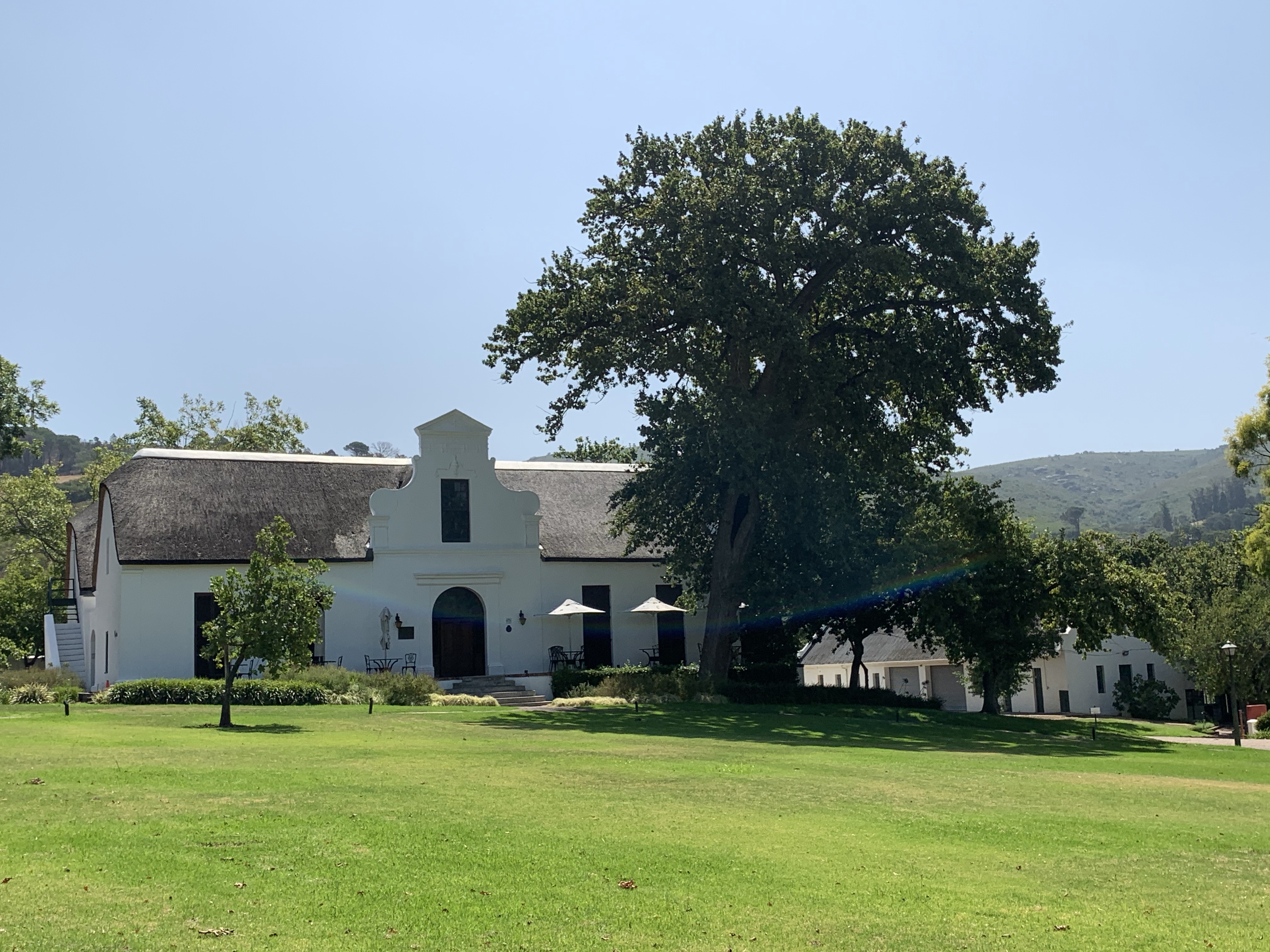 https://mdw-travel-data-us-east-1.s3.amazonaws.com/img/country/South-Africa/Laborie-Wine-Estate/img_02.jpg
