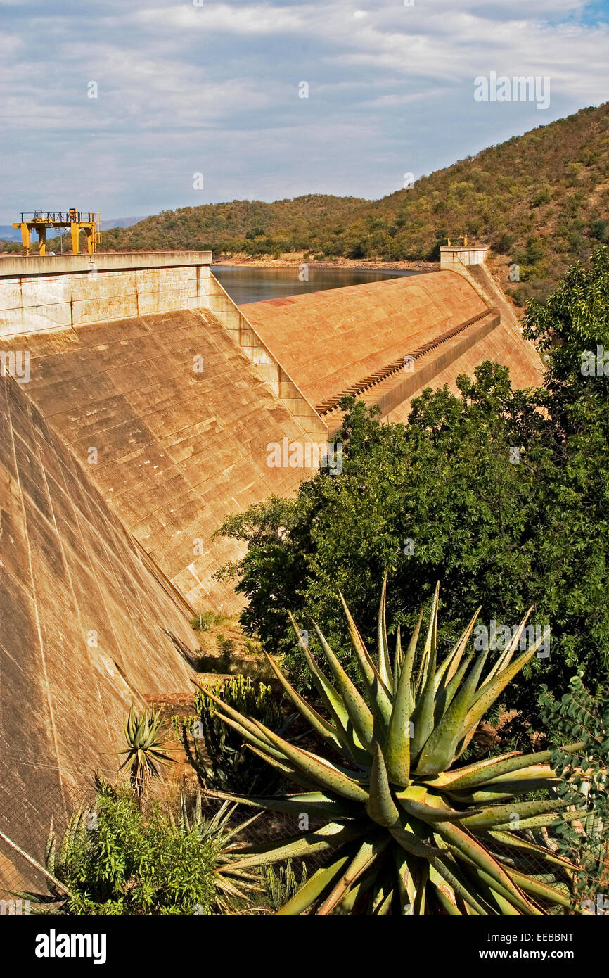 https://mdw-travel-data-us-east-1.s3.amazonaws.com/img/country/South-Africa/Loskop-Dam-Nature-Reserve/img_03.jpg