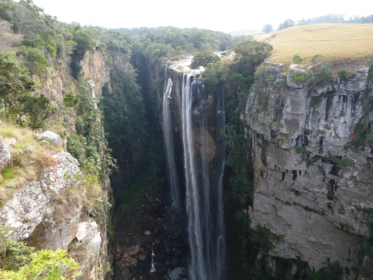 https://mdw-travel-data-us-east-1.s3.amazonaws.com/img/country/South-Africa/Magwa-Falls/img_00.jpg