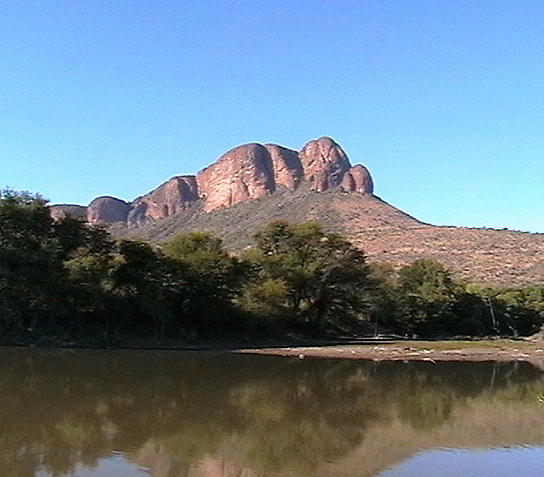 https://mdw-travel-data-us-east-1.s3.amazonaws.com/img/country/South-Africa/Marakele-National-Park/img_04.jpg