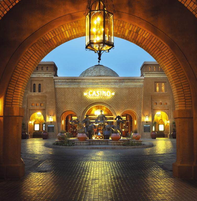 https://mdw-travel-data-us-east-1.s3.amazonaws.com/img/country/South-Africa/Meropa-Hotel-&-Casino/img_01.jpg