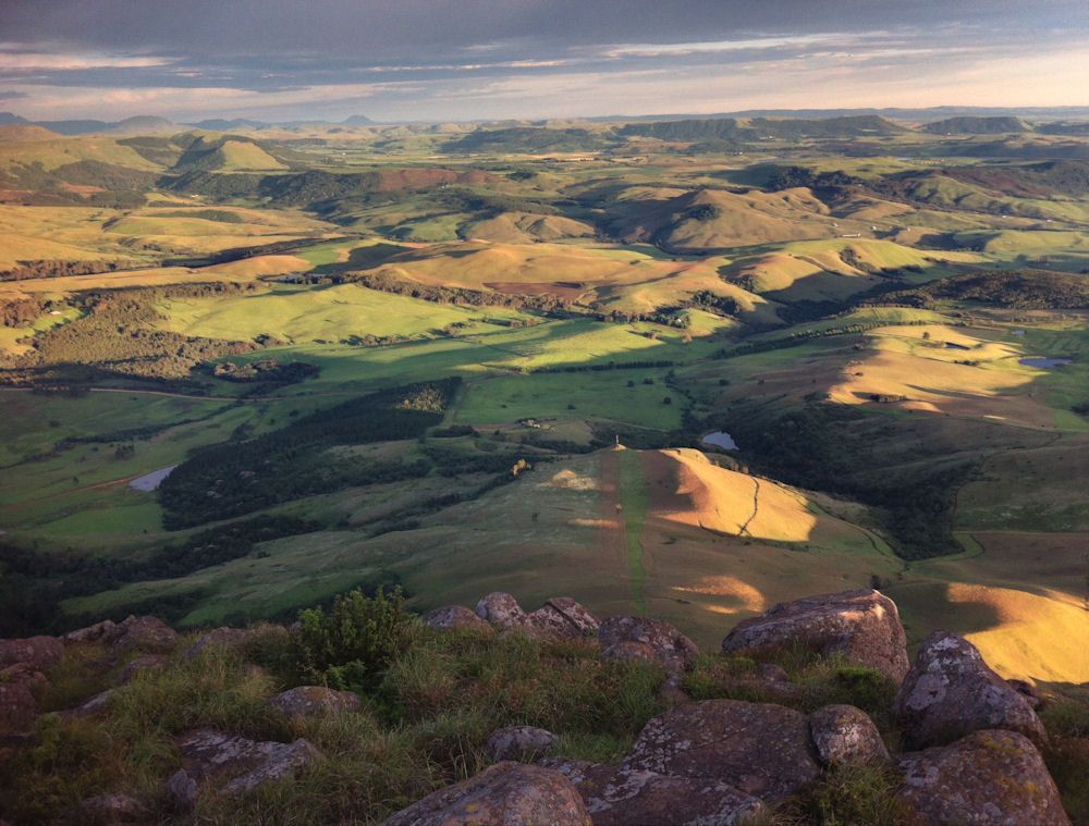 https://mdw-travel-data-us-east-1.s3.amazonaws.com/img/country/South-Africa/Midlands-Meander/img_01.jpg