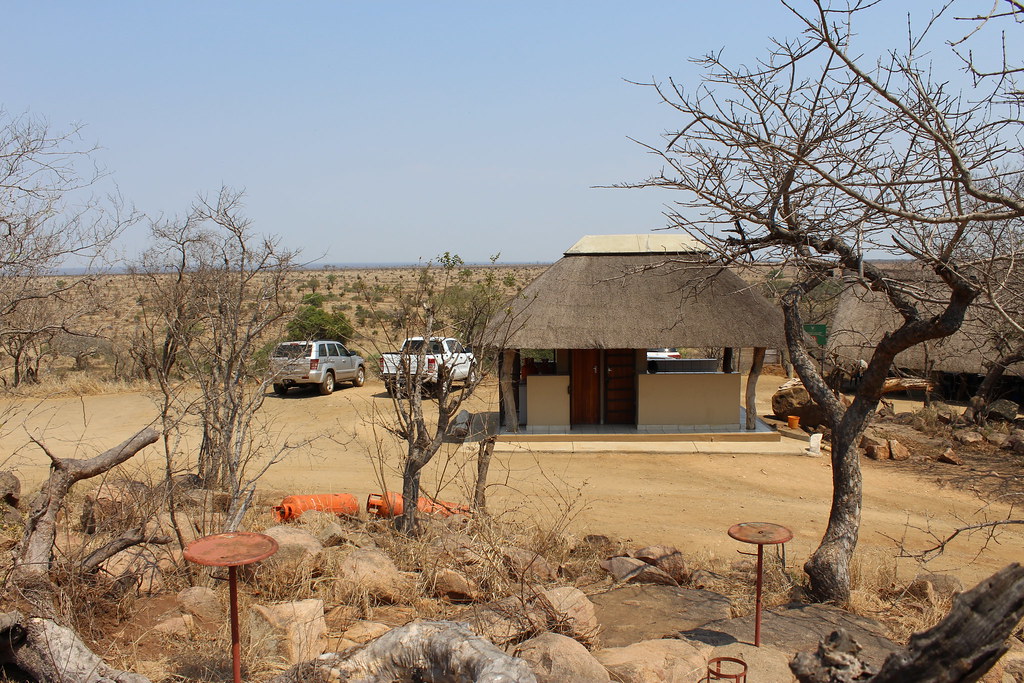 https://mdw-travel-data-us-east-1.s3.amazonaws.com/img/country/South-Africa/Mlondozi-Picnic-Spot/img_00.jpg