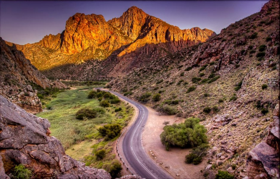 https://mdw-travel-data-us-east-1.s3.amazonaws.com/img/country/South-Africa/Montagu/img_02.jpg