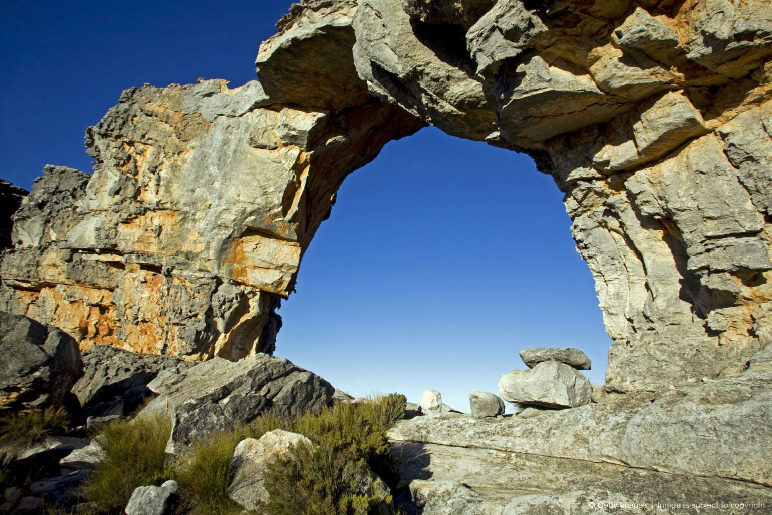 https://mdw-travel-data-us-east-1.s3.amazonaws.com/img/country/South-Africa/Mount-Moreland-Conservancy/img_02.jpg