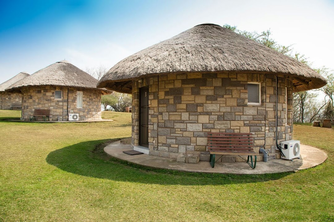 https://mdw-travel-data-us-east-1.s3.amazonaws.com/img/country/South-Africa/Msinsi-Albert-Falls-Dam-and-Game-Reserve/img_02.jpg