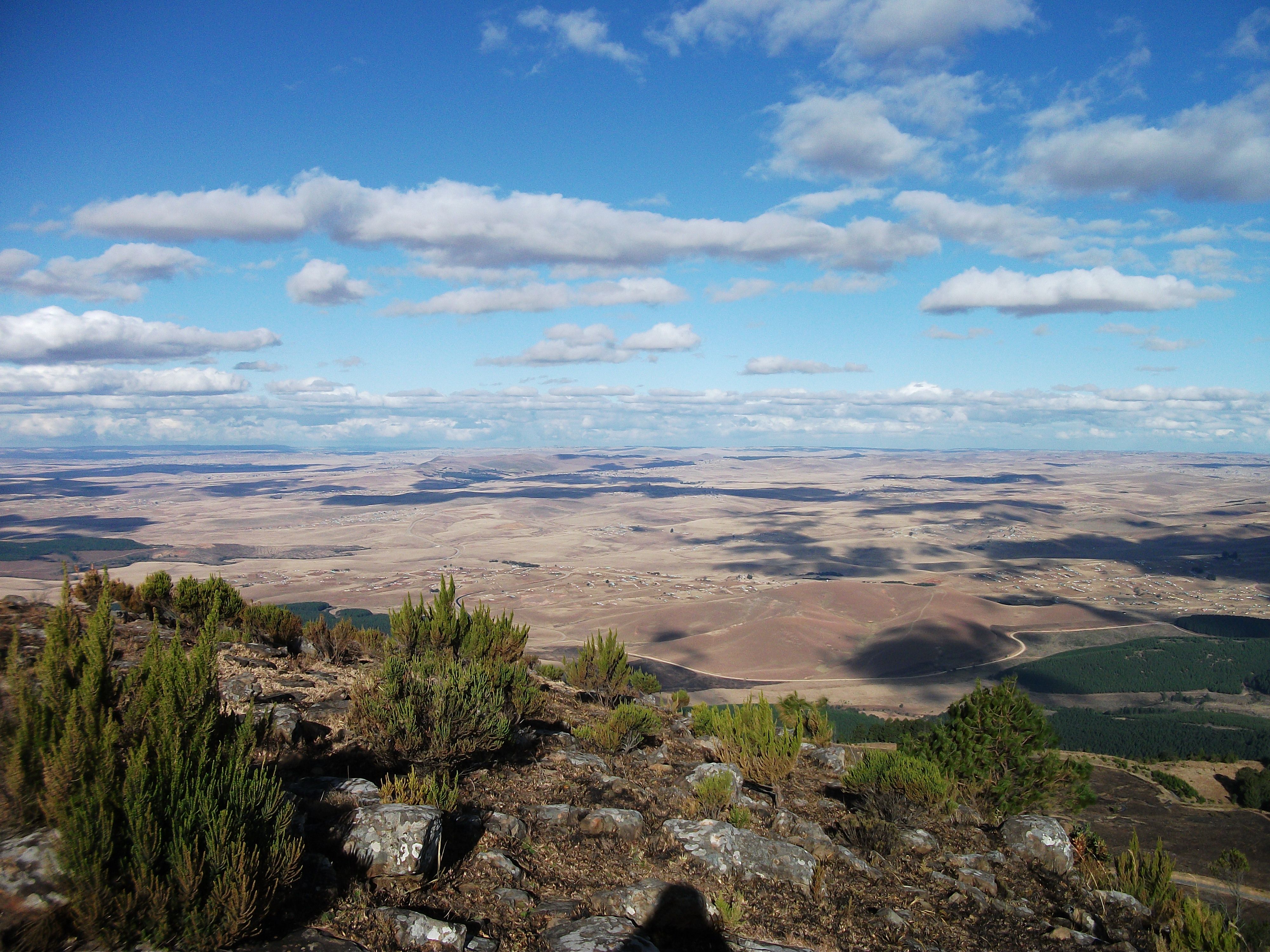 https://mdw-travel-data-us-east-1.s3.amazonaws.com/img/country/South-Africa/Mthatha-Plaza/img_03.jpg