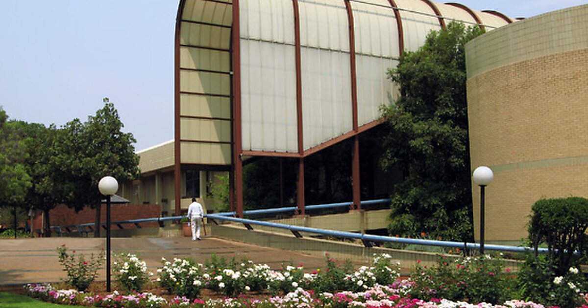 https://mdw-travel-data-us-east-1.s3.amazonaws.com/img/country/South-Africa/National-Cultural-History-Museum/img_03.jpg
