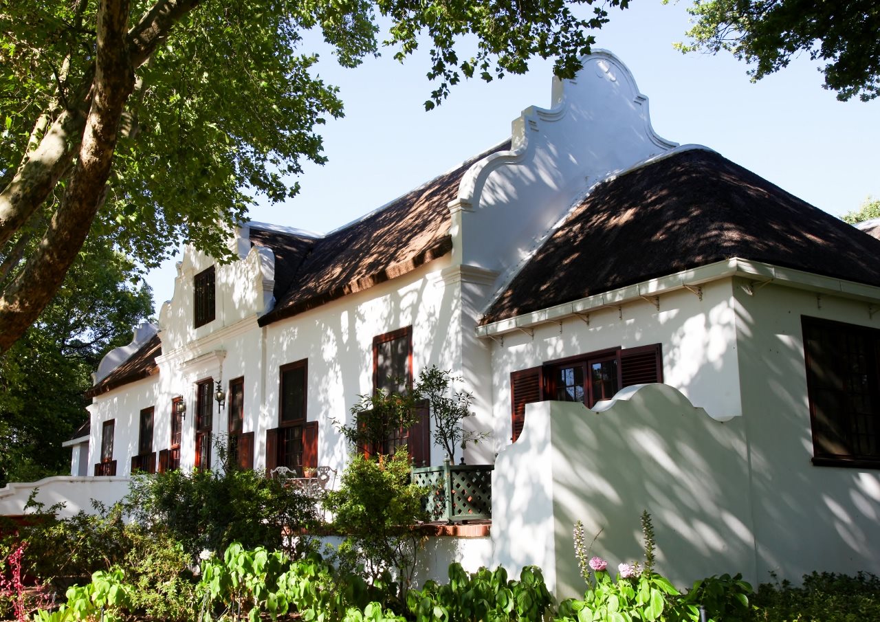 https://mdw-travel-data-us-east-1.s3.amazonaws.com/img/country/South-Africa/Nederburg-Visitors-Centre/img_03.jpg