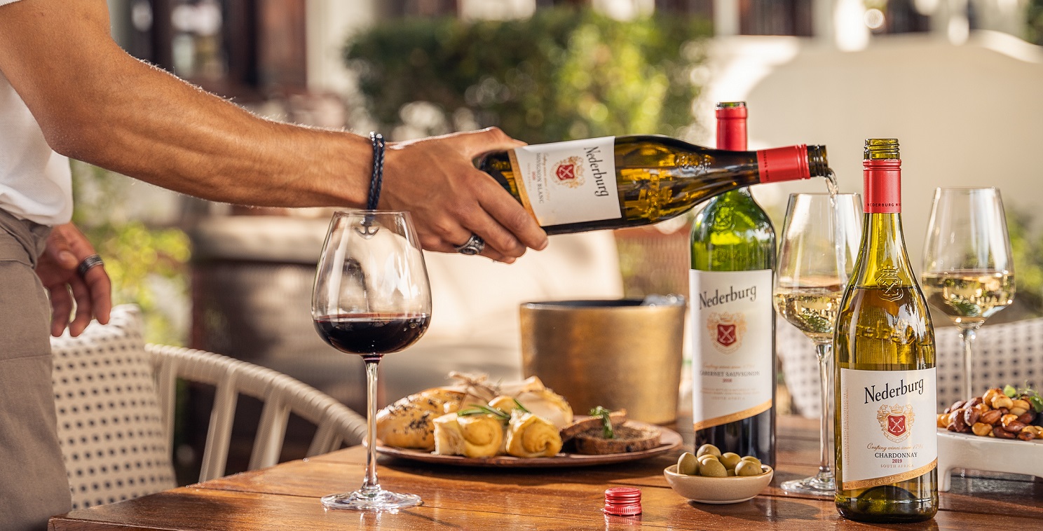 https://mdw-travel-data-us-east-1.s3.amazonaws.com/img/country/South-Africa/Nederburg-Wine-Estate/img_03.jpg