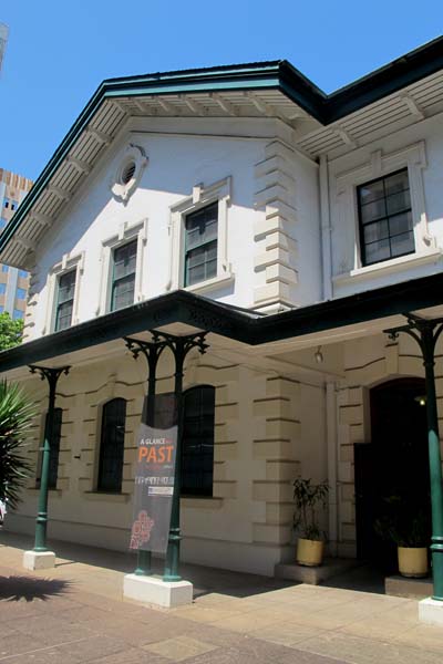 https://mdw-travel-data-us-east-1.s3.amazonaws.com/img/country/South-Africa/Old-Court-House-Museum/img_01.jpg