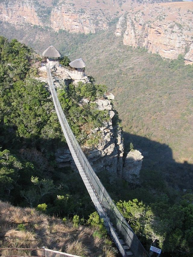 https://mdw-travel-data-us-east-1.s3.amazonaws.com/img/country/South-Africa/Oribi-Gorge/img_02.jpg