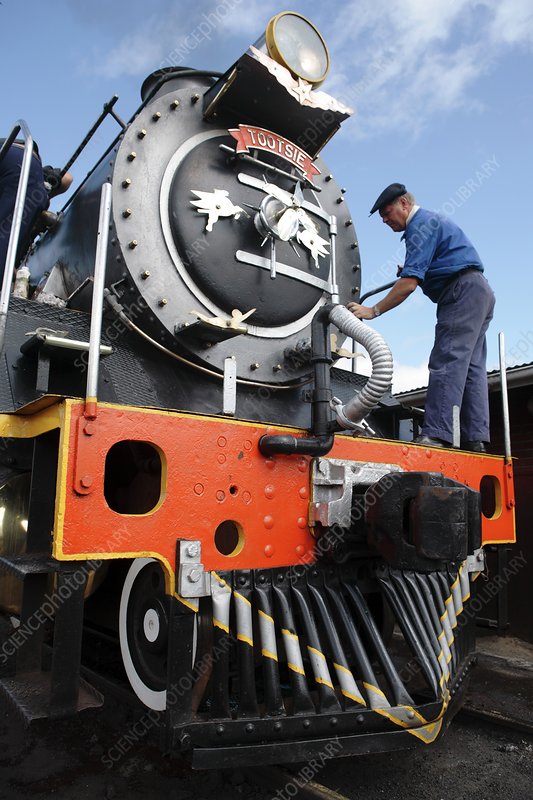 https://mdw-travel-data-us-east-1.s3.amazonaws.com/img/country/South-Africa/Outeniqua-Choo-Tjoe/img_01.jpg