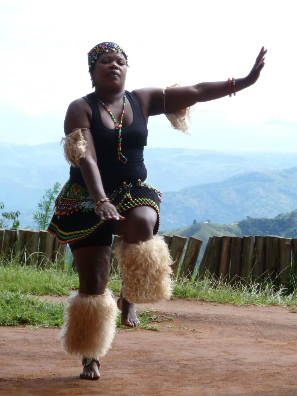 https://mdw-travel-data-us-east-1.s3.amazonaws.com/img/country/South-Africa/PheZulu-Safari-Park/img_02.jpg