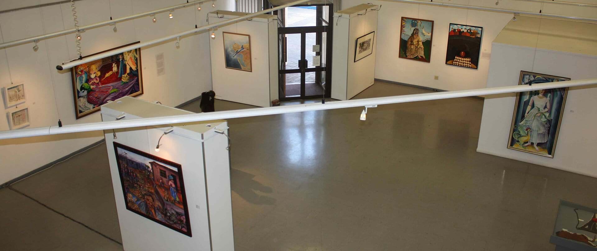https://mdw-travel-data-us-east-1.s3.amazonaws.com/img/country/South-Africa/Polokwane-Art-Museum/img_03.jpg