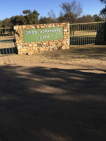 https://mdw-travel-data-us-east-1.s3.amazonaws.com/img/country/South-Africa/Polokwane-Game-Reserve/img_02.jpg