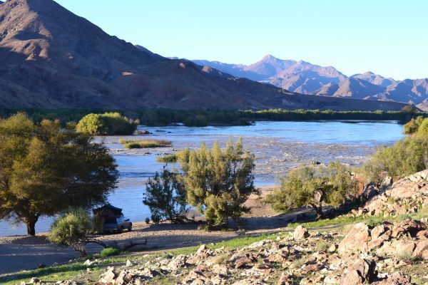 https://mdw-travel-data-us-east-1.s3.amazonaws.com/img/country/South-Africa/Richtersveld-National-Park/img_03.jpg