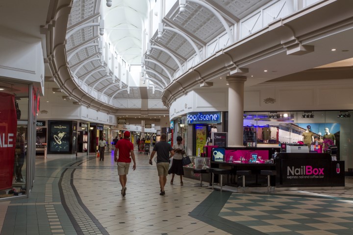 https://mdw-travel-data-us-east-1.s3.amazonaws.com/img/country/South-Africa/Riverside-Mall/img_03.jpg