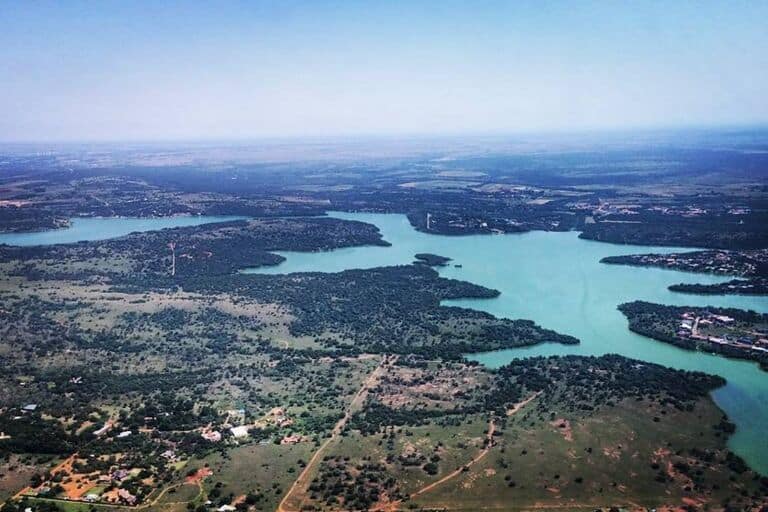 https://mdw-travel-data-us-east-1.s3.amazonaws.com/img/country/South-Africa/Roodeplaat-Dam-Nature-Reserve/img_00.jpg