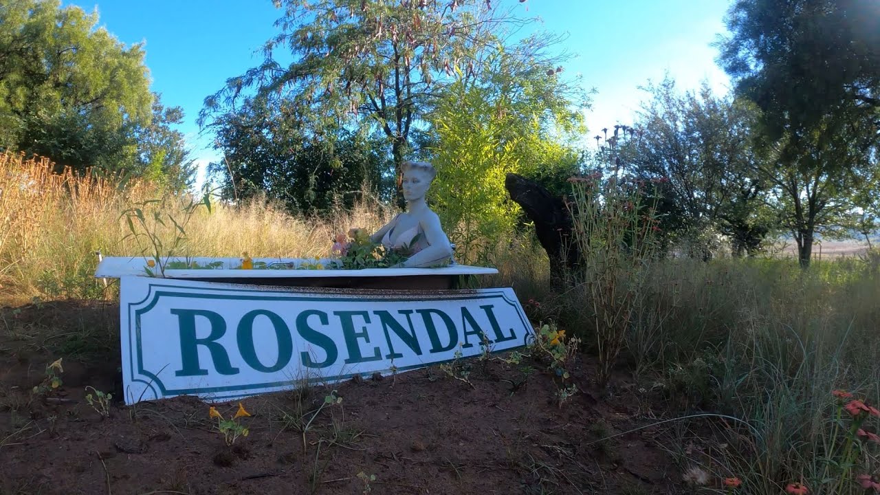 https://mdw-travel-data-us-east-1.s3.amazonaws.com/img/country/South-Africa/Rosendal-Village-Rooigerst-Gallery/img_01.jpg