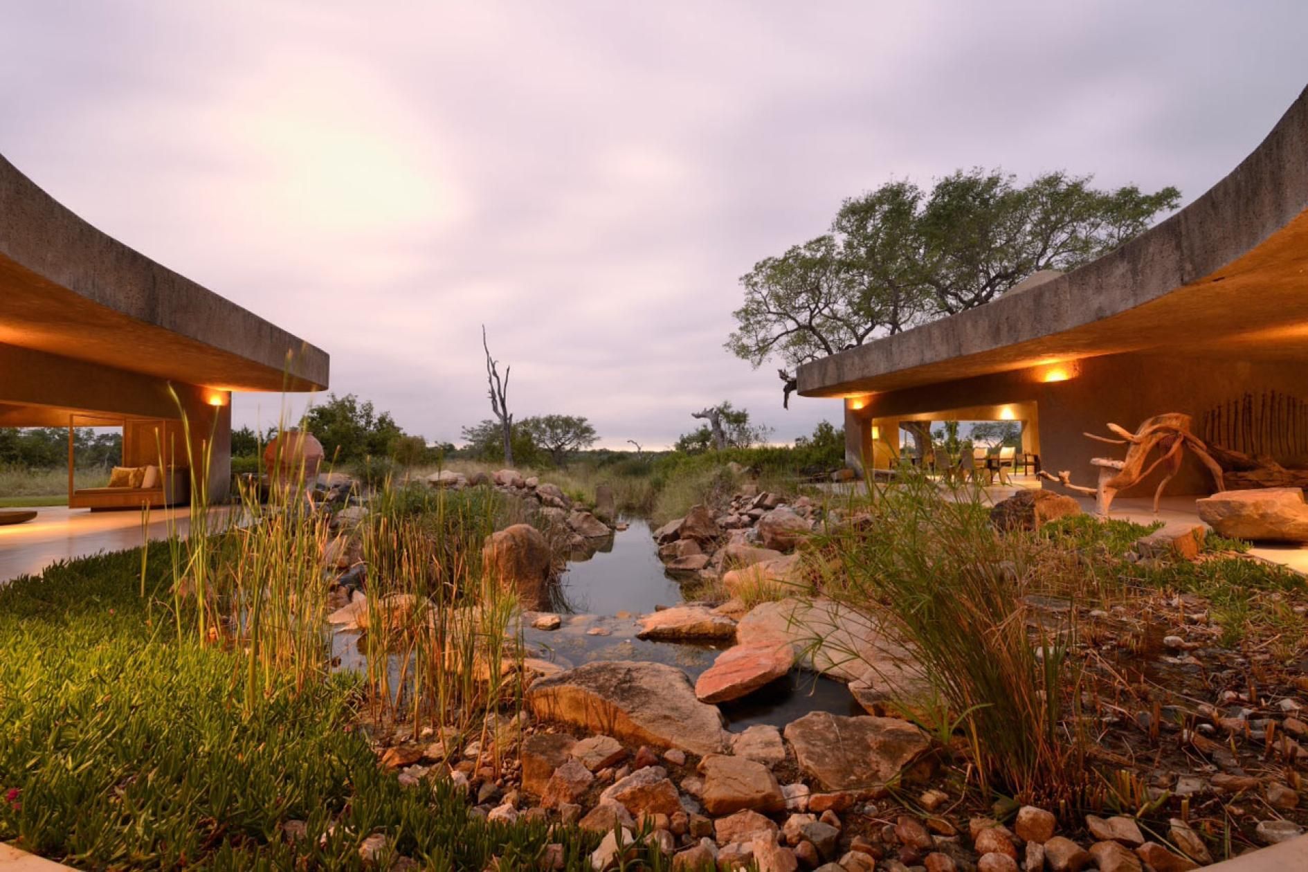 https://mdw-travel-data-us-east-1.s3.amazonaws.com/img/country/South-Africa/Sabi-Sand-Game-Reserve/img_01.jpg