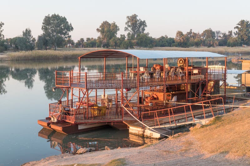 https://mdw-travel-data-us-east-1.s3.amazonaws.com/img/country/South-Africa/Sakkie-se-Arkie-River-Cruises/img_00.jpg