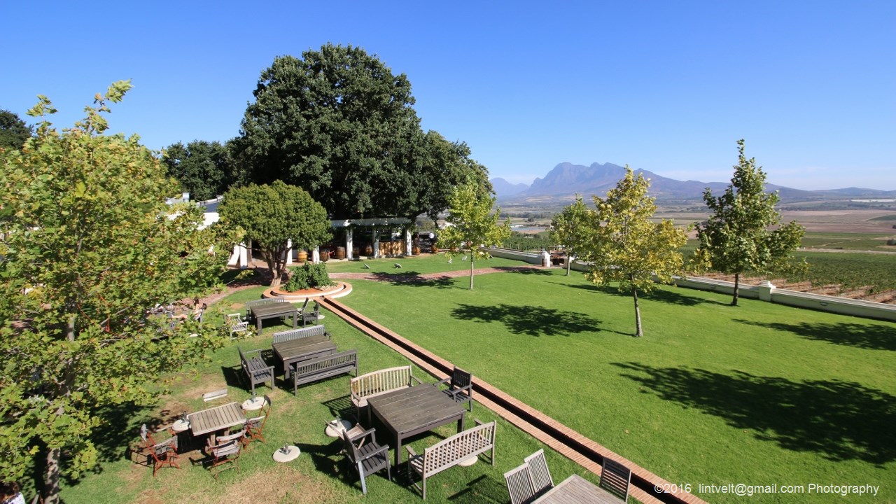 https://mdw-travel-data-us-east-1.s3.amazonaws.com/img/country/South-Africa/Spice-Route-Paarl/img_01.jpg