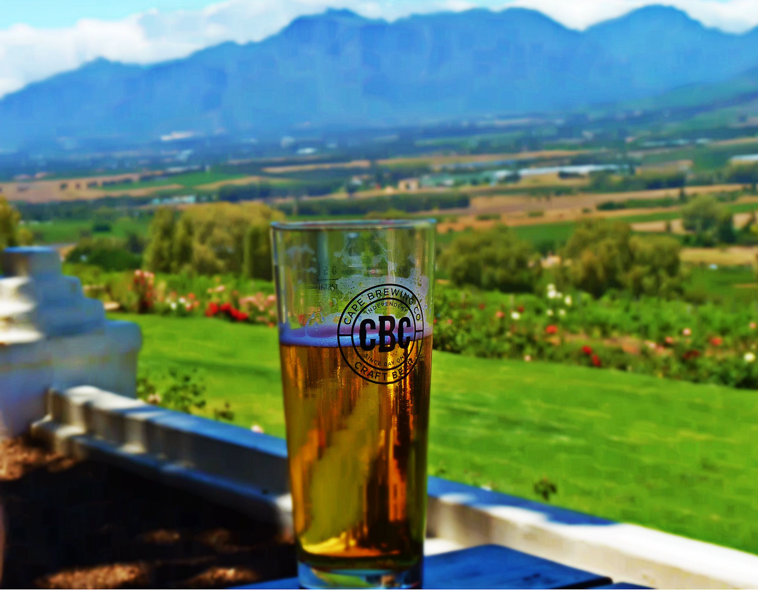 https://mdw-travel-data-us-east-1.s3.amazonaws.com/img/country/South-Africa/Spice-Route-Paarl/img_03.jpg
