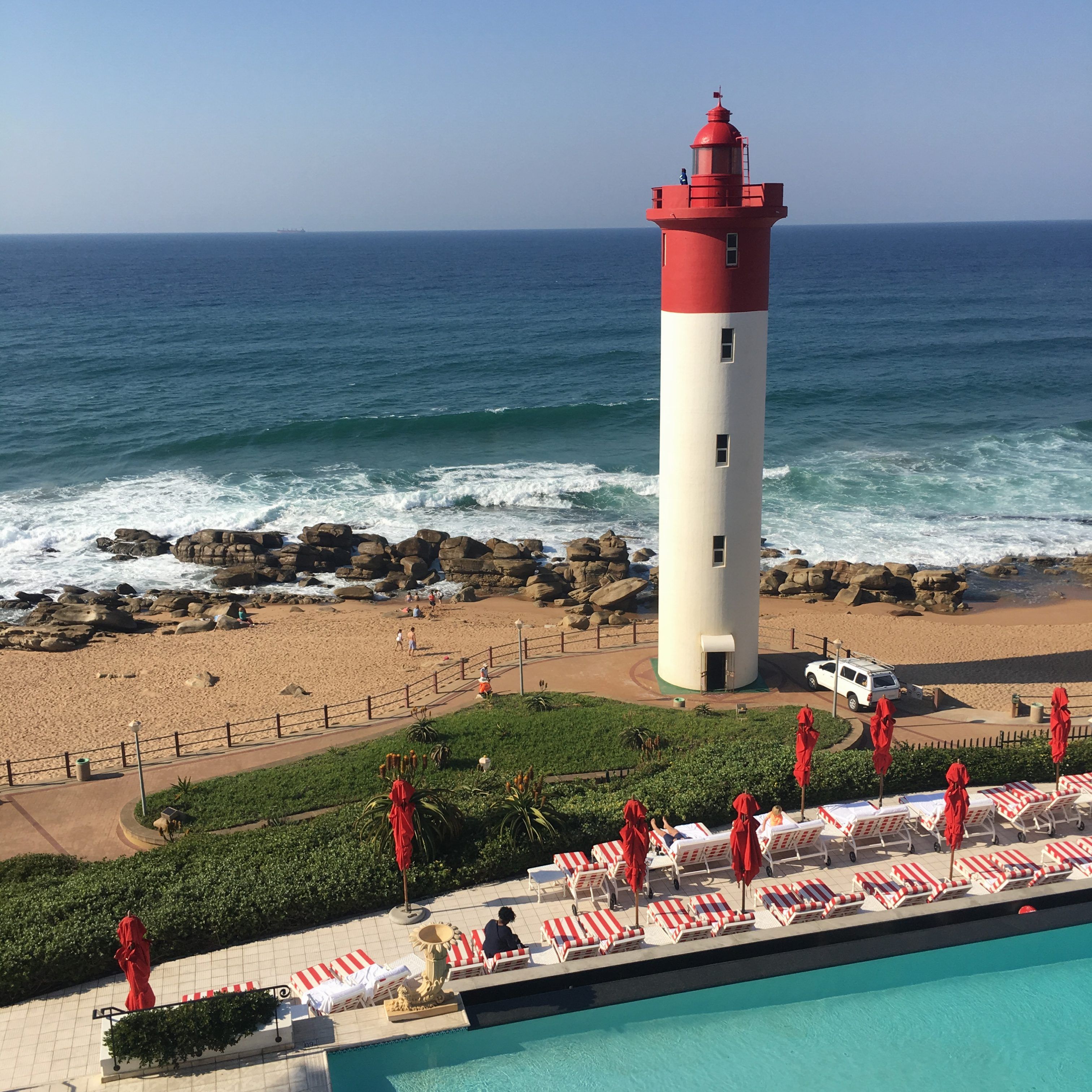 https://mdw-travel-data-us-east-1.s3.amazonaws.com/img/country/South-Africa/Umhlanga-Lighthouse/img_03.jpg