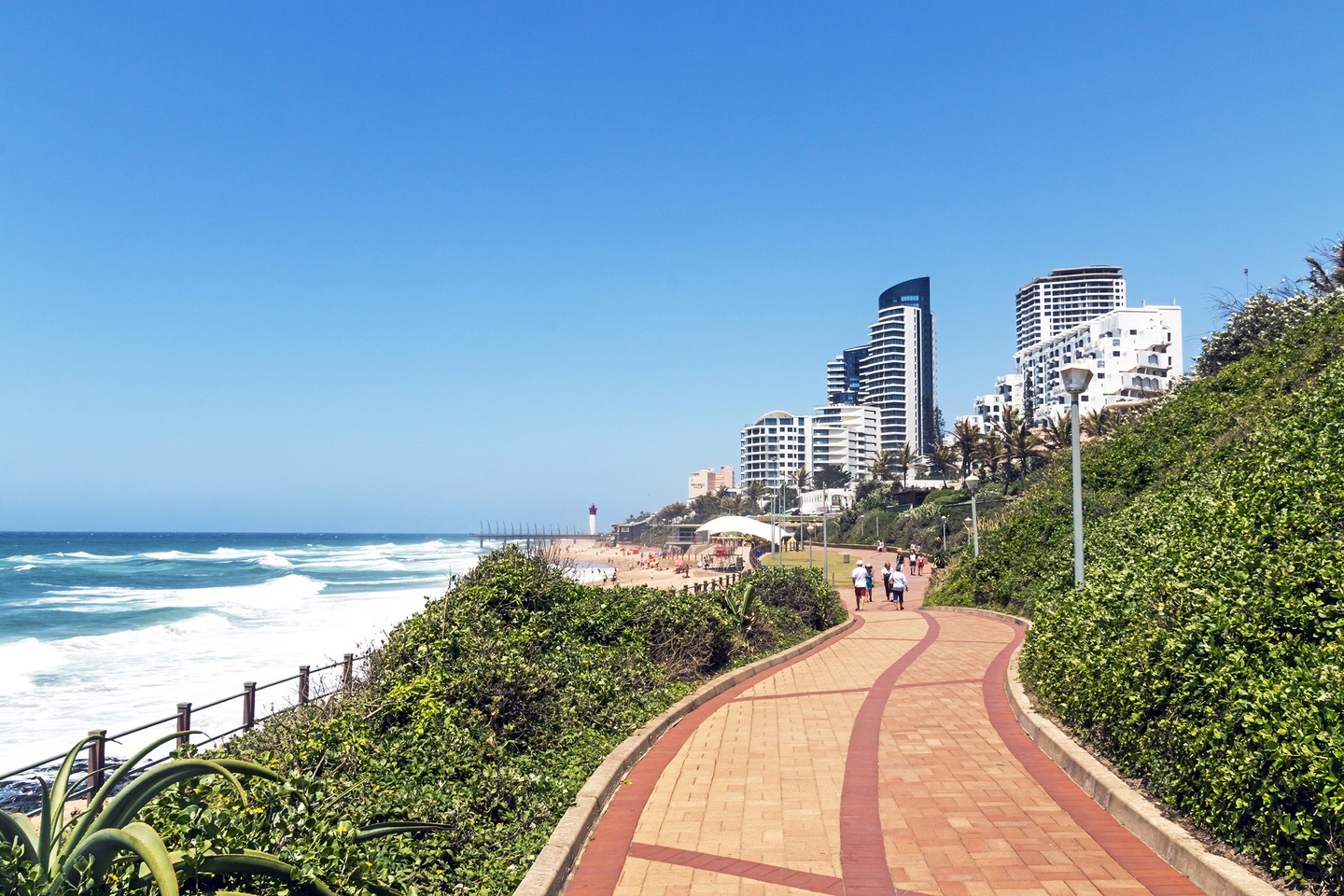 https://mdw-travel-data-us-east-1.s3.amazonaws.com/img/country/South-Africa/Umhlanga-Village/img_01.jpg