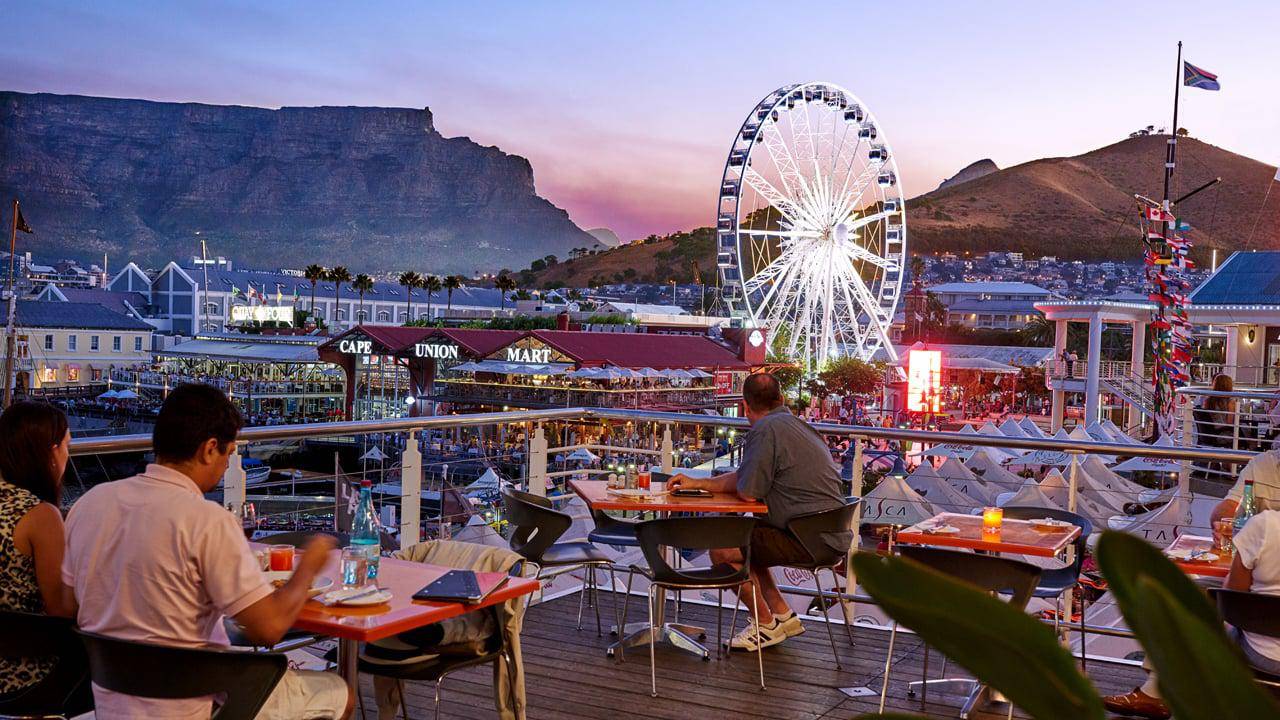 https://mdw-travel-data-us-east-1.s3.amazonaws.com/img/country/South-Africa/V&A-Waterfront/img_03.jpg
