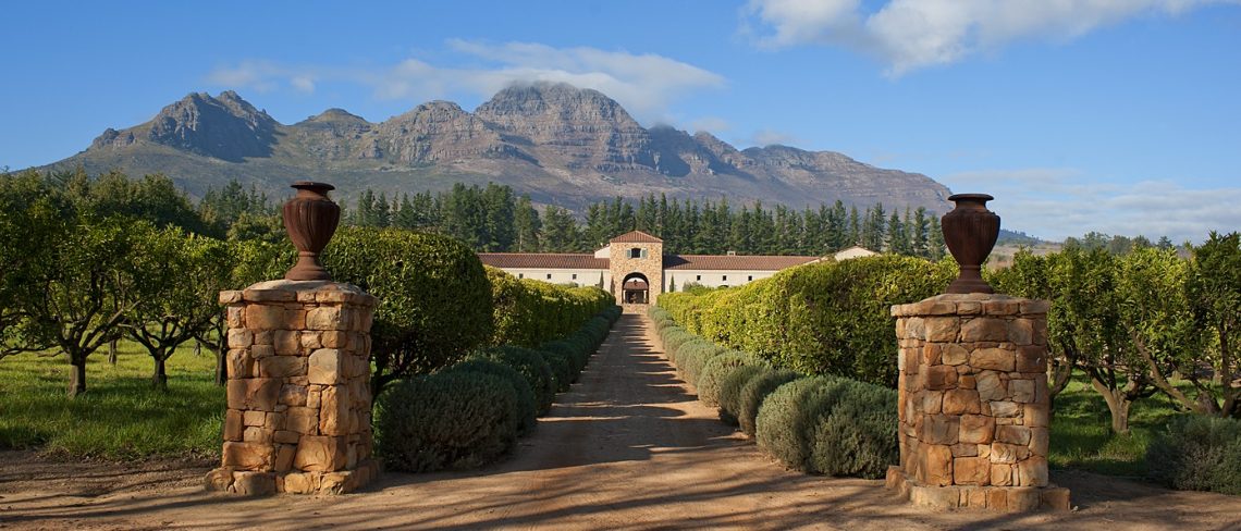 https://mdw-travel-data-us-east-1.s3.amazonaws.com/img/country/South-Africa/Waterford-Estate/img_01.jpg