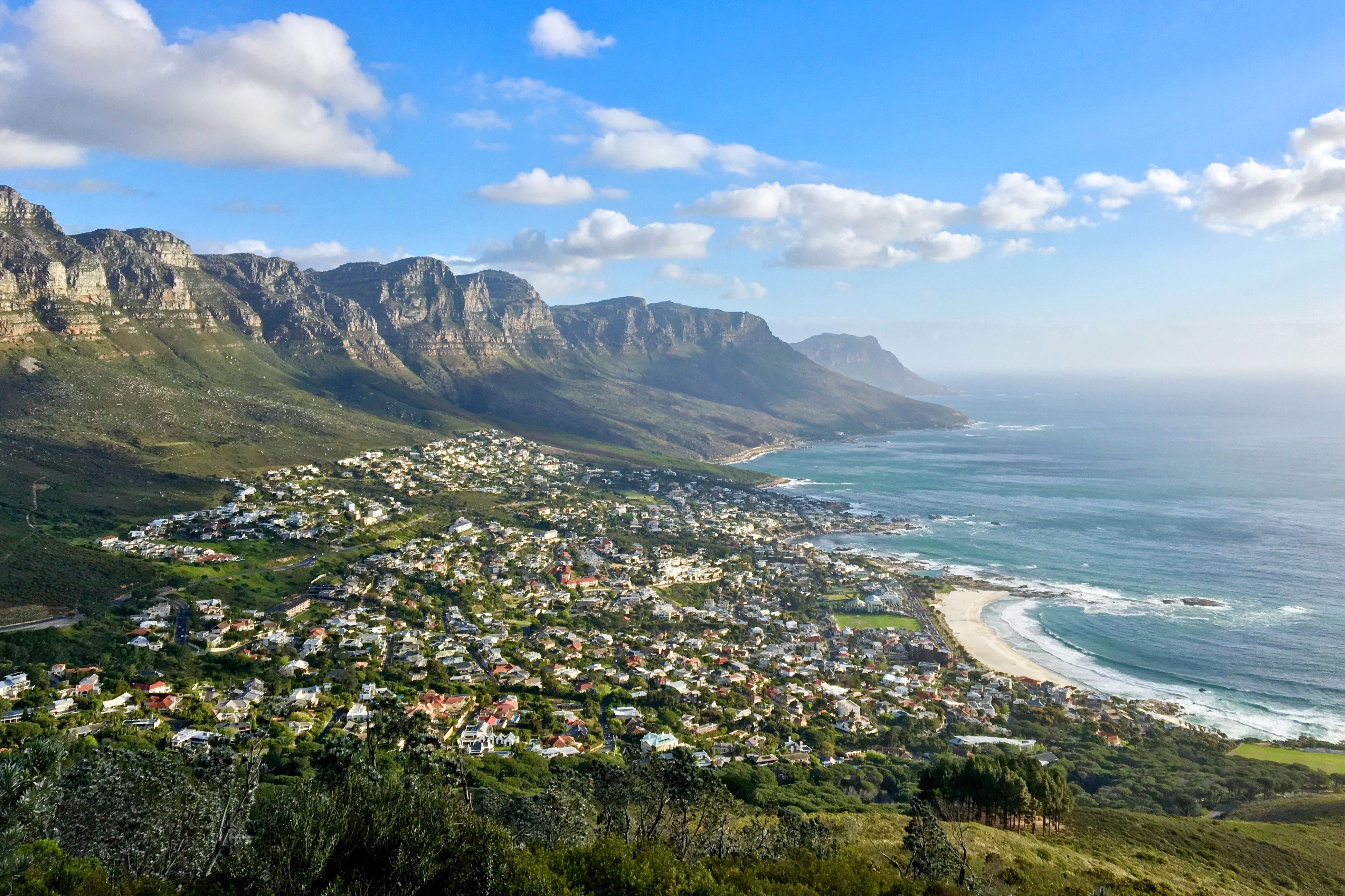 https://mdw-travel-data-us-east-1.s3.amazonaws.com/img/country/South-Africa/Weskop-Viewpoint-Hiking-Trail/img_01.jpg