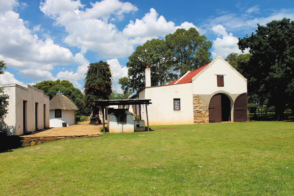https://mdw-travel-data-us-east-1.s3.amazonaws.com/img/country/South-Africa/Willem-Prinsloo-Agricultural-Museum/img_02.jpg