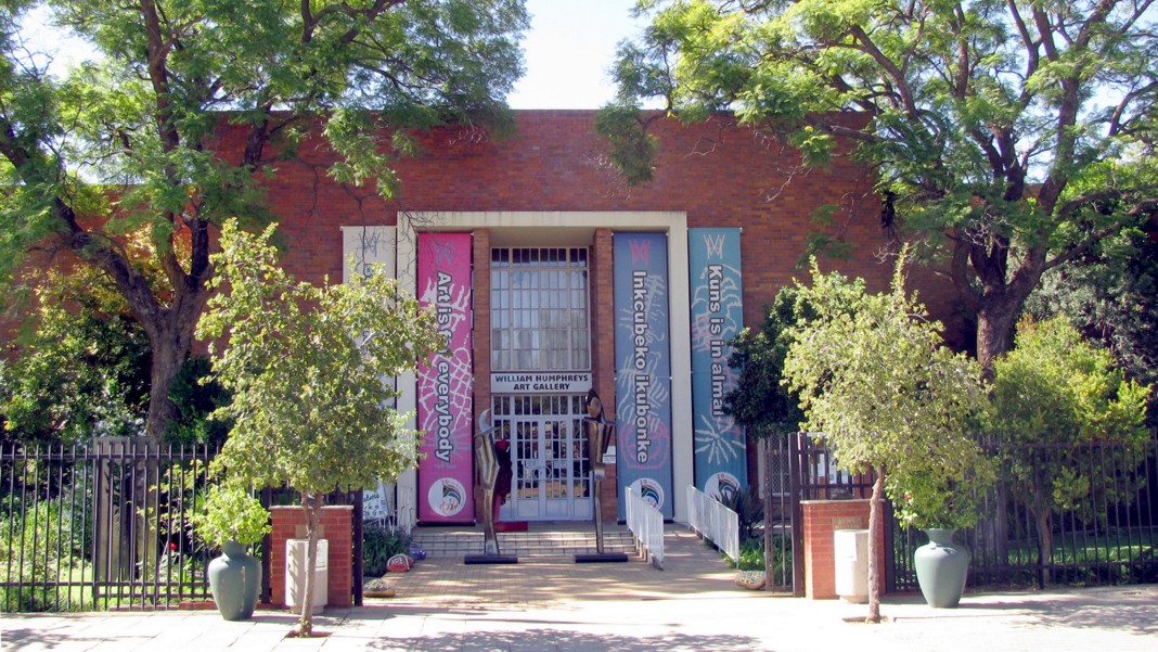 https://mdw-travel-data-us-east-1.s3.amazonaws.com/img/country/South-Africa/William-Humphreys-Art-Gallery/img_01.jpg