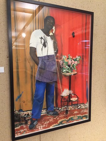 https://mdw-travel-data-us-east-1.s3.amazonaws.com/img/country/South-Africa/William-Humphreys-Art-Gallery/img_02.jpg