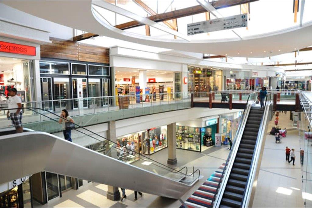 https://mdw-travel-data-us-east-1.s3.amazonaws.com/img/country/South-Africa/ilanga-Mall/img_00.jpg