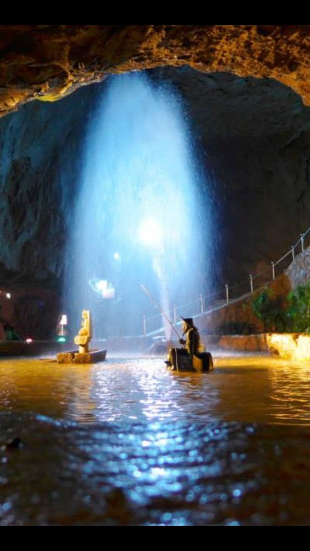 https://mdw-travel-data-us-east-1.s3.amazonaws.com/img/country/South-Korea/Amethyst-Theme-Park-Ulsan/img_03.jpg