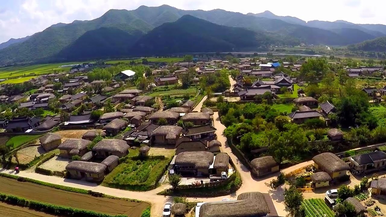 https://mdw-travel-data-us-east-1.s3.amazonaws.com/img/country/South-Korea/Andong-Hahoe-Folk-Village/img_01.jpg