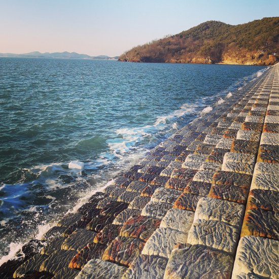 https://mdw-travel-data-us-east-1.s3.amazonaws.com/img/country/South-Korea/Ansan-Water-Park/img_02.jpg