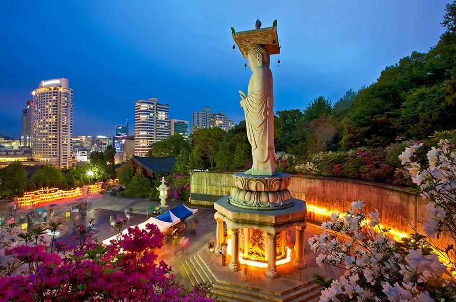https://mdw-travel-data-us-east-1.s3.amazonaws.com/img/country/South-Korea/Bongeunsa-Temple/img_02.jpg