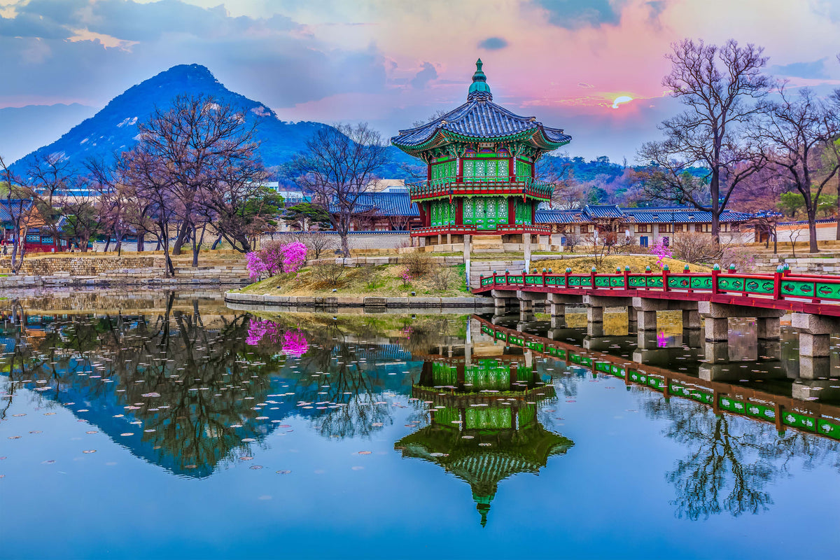 https://mdw-travel-data-us-east-1.s3.amazonaws.com/img/country/South-Korea/Bongmu-Park/img_01.jpg