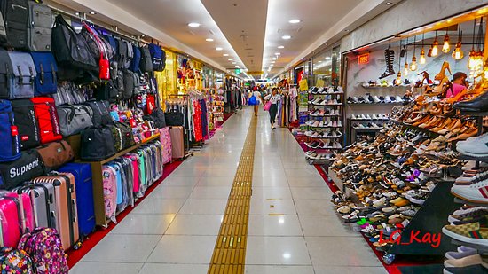 https://mdw-travel-data-us-east-1.s3.amazonaws.com/img/country/South-Korea/Bupyung-Station-Underground-Shopping-Center/img_03.jpg