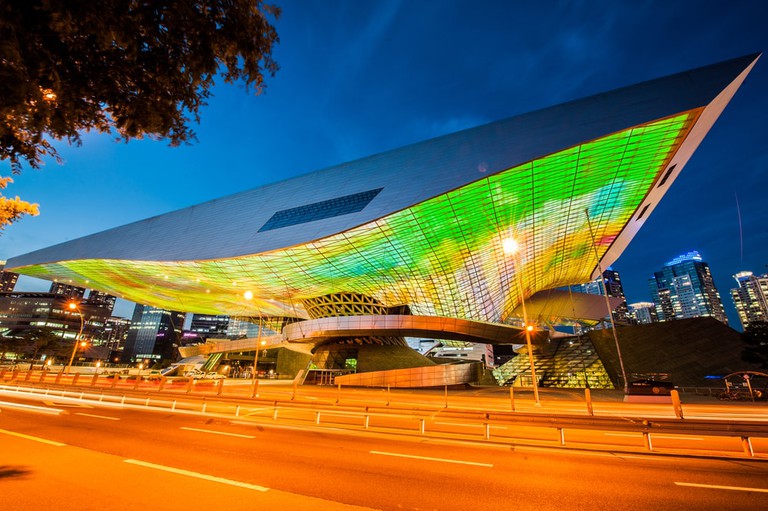 https://mdw-travel-data-us-east-1.s3.amazonaws.com/img/country/South-Korea/Busan-Cinema-Center/img_03.jpg